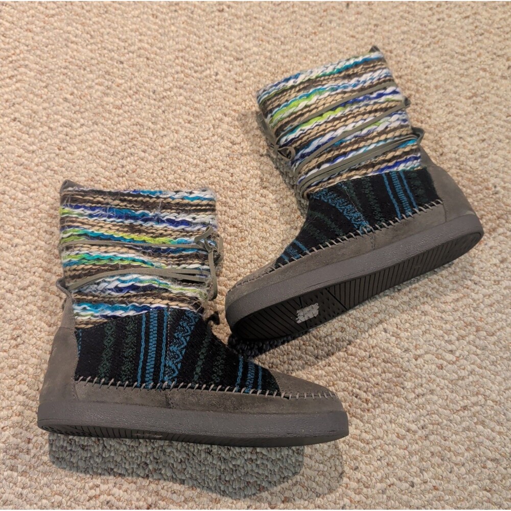 Toms Nepal Boots Womens 8 Gray Colorful Knit Woven Yarn Aztec Boho Cozy
